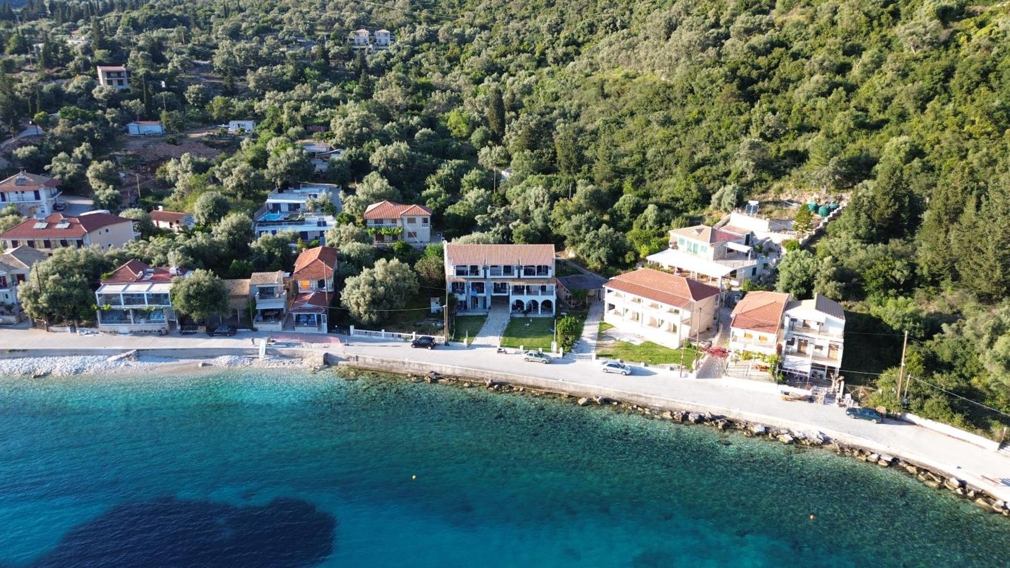 Captain Nick Aparthotel Mikros Gialos Exterior photo